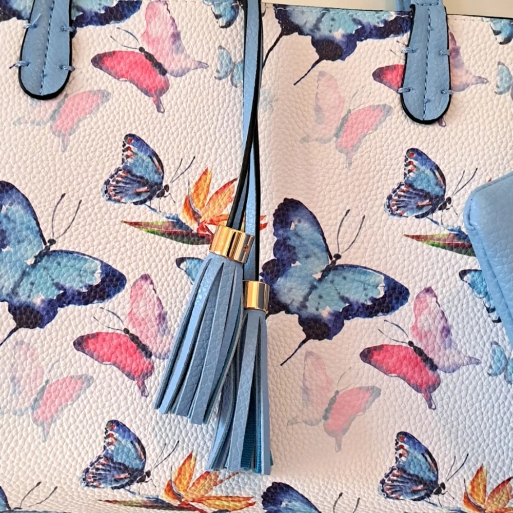 I M Heart tote with wristlet